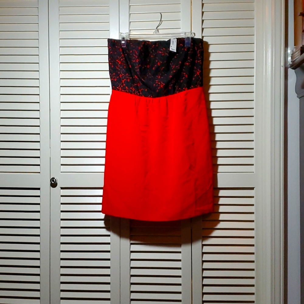 The Limited Sz 14 Red and Black Lace Strapless Mini Dress